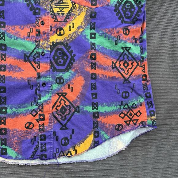 Vintage Wrangler Shirt Men 17 1/2-35 Multicolor Aztec Cowboy Cut X-Long Tails. - Picture 7 of 8